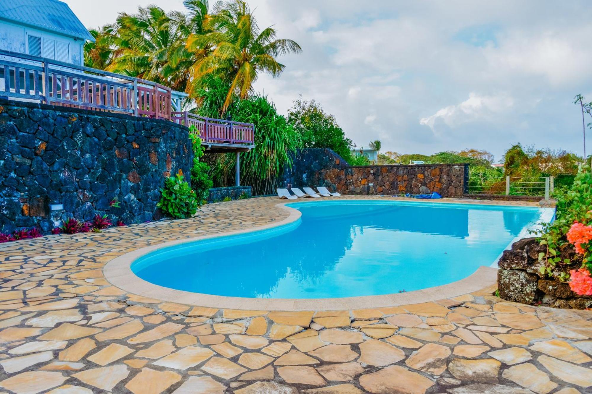 Boutique Villa On The Rocks With Stunning Sea Views, Infinity Pool & Private Sea Trou d'Eau Douce Eksteriør bilde
