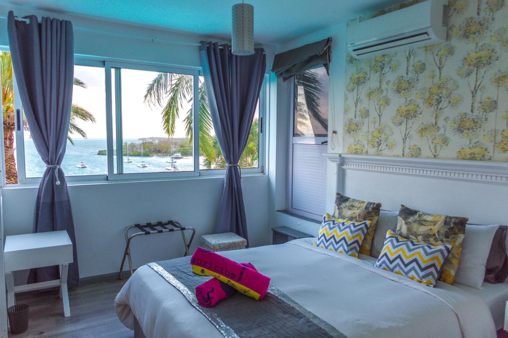 Boutique Villa On The Rocks With Stunning Sea Views, Infinity Pool & Private Sea Trou d'Eau Douce Eksteriør bilde