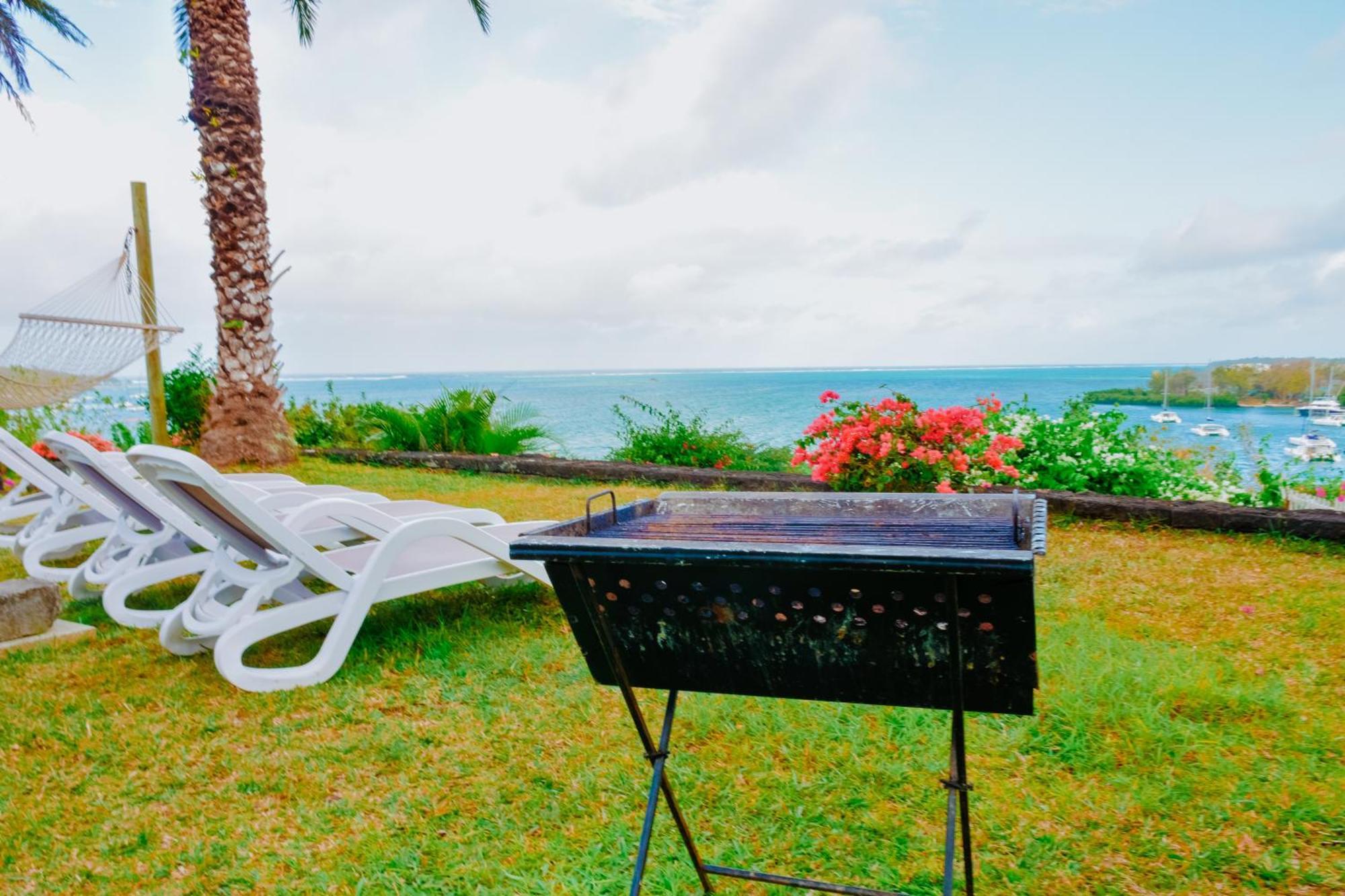 Boutique Villa On The Rocks With Stunning Sea Views, Infinity Pool & Private Sea Trou d'Eau Douce Eksteriør bilde