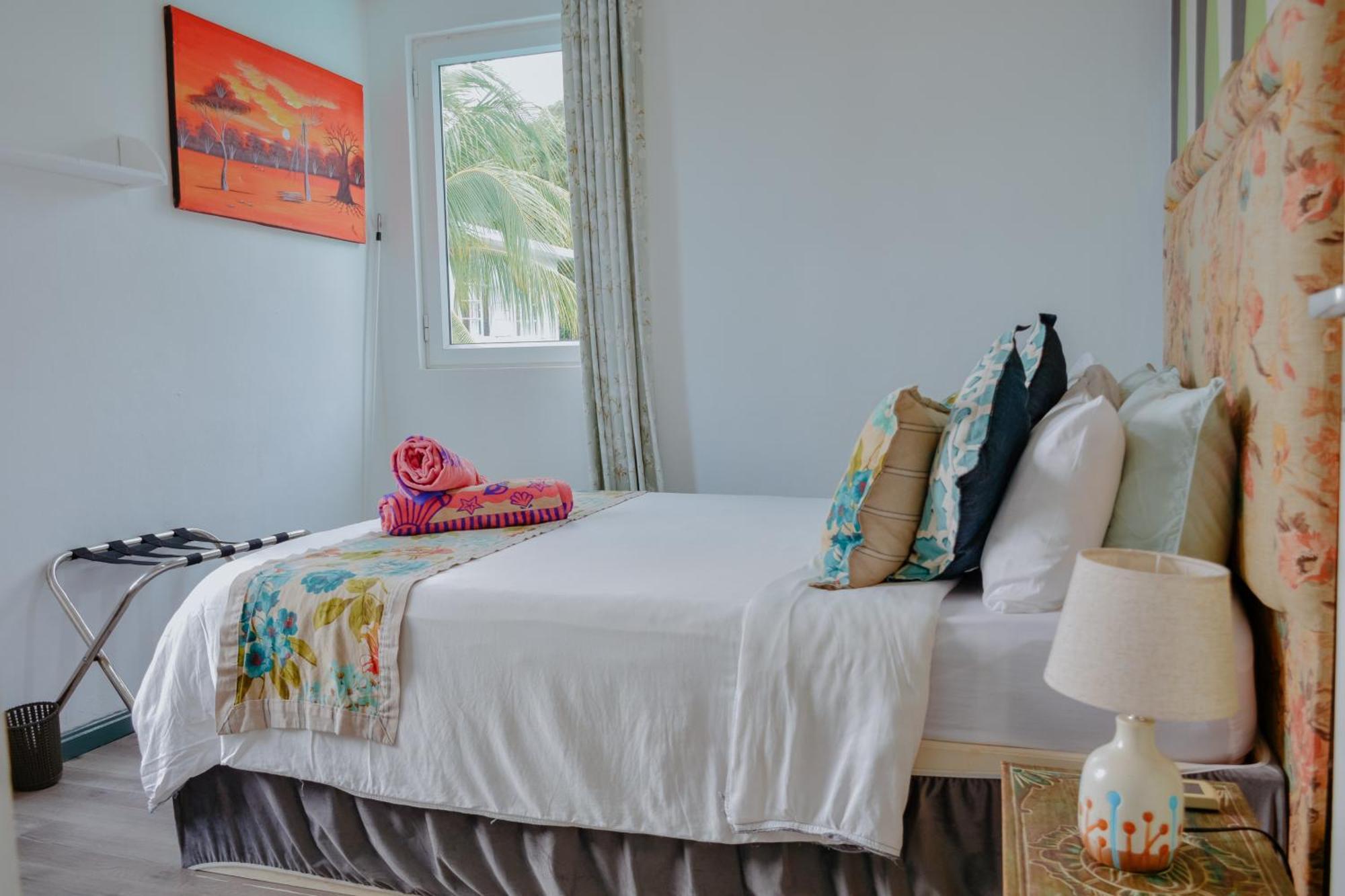 Boutique Villa On The Rocks With Stunning Sea Views, Infinity Pool & Private Sea Trou d'Eau Douce Eksteriør bilde